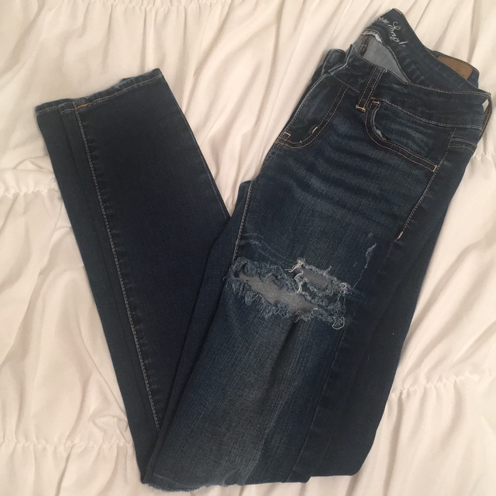 American Eagle Skinny Leg Destroyed Jeggings